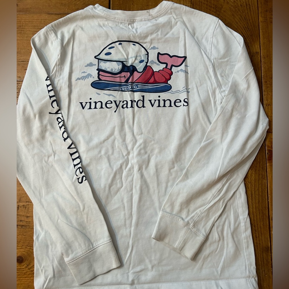 Vineyard Vines Ski Whale Long-Sleeve Tee